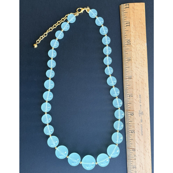 Vintage Joan Rivers Light Blue Acrylic Lucite Necklace Graduated Bead 20" - Picture 7 of 7
